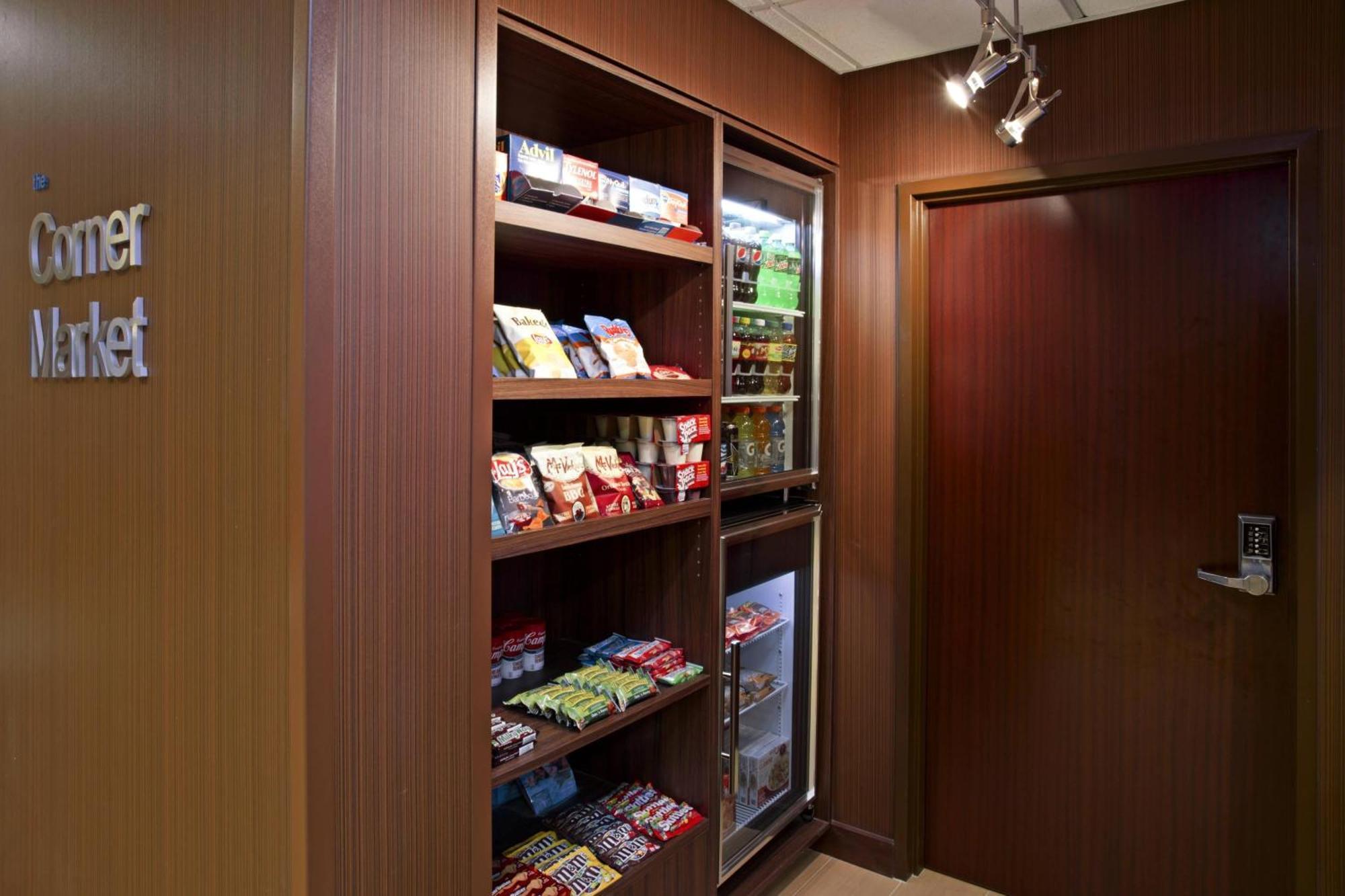 Fairfield Inn And Suites By Marriott Tampa Brandon Heartland Экстерьер фото
