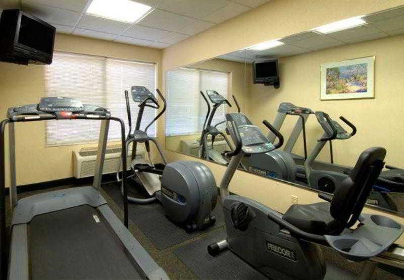 Fairfield Inn And Suites By Marriott Tampa Brandon Heartland Удобства фото